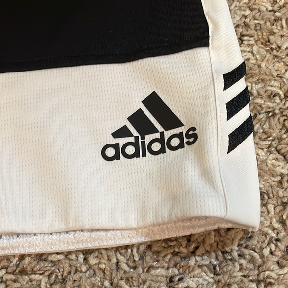 Adidas athletic shorts - Picture 2 of 3